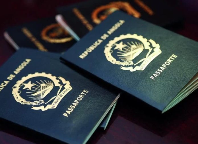 Passaporte Angolano